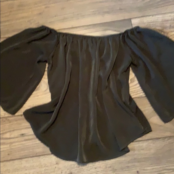 Silky Off the Shoulder Top - Picture 1 of 8